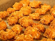 Рецепта Крехки пилешки филенца / бонфиленца / флейки с корнфлейкс на фурна